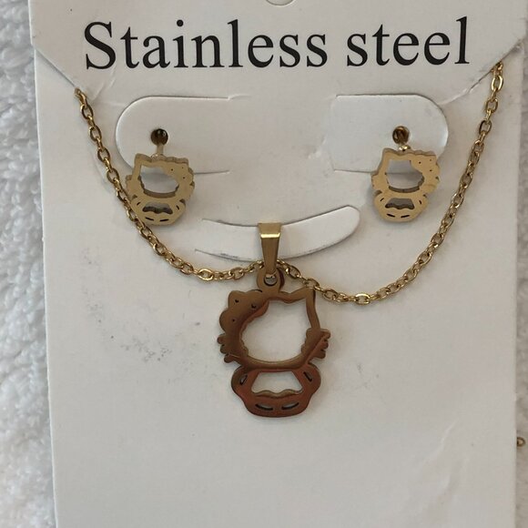 NWOT Stainless Stell Gold Plated Hello Kitty Earrings & Necklace Set - Picture 2 of 5